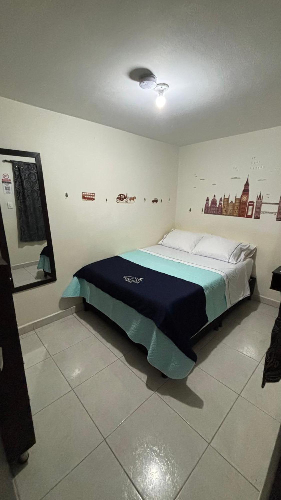 Hotel Casa Luna Μπογκοτά Δωμάτιο φωτογραφία